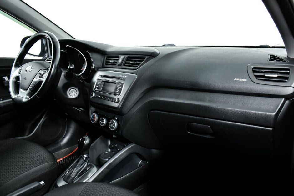Kia Rio 1.6 АКПП, 2015, 109 000 км фото 9