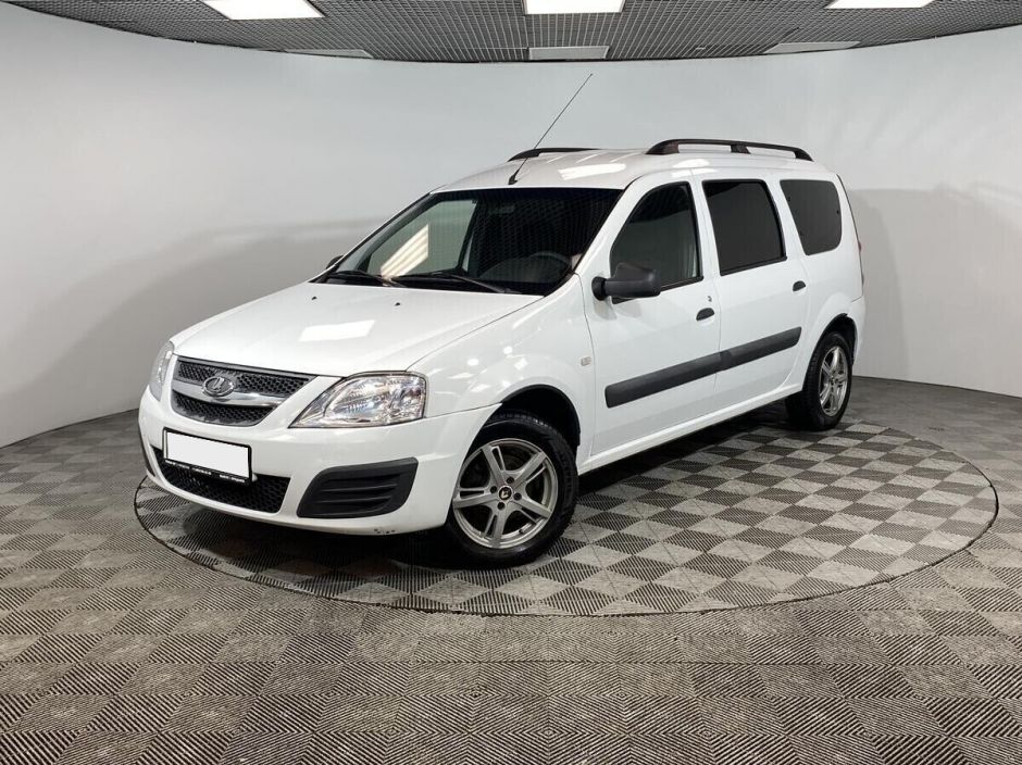 LADA (ВАЗ) Largus 1.6 МКПП, 2018, 62 000 км фото 1