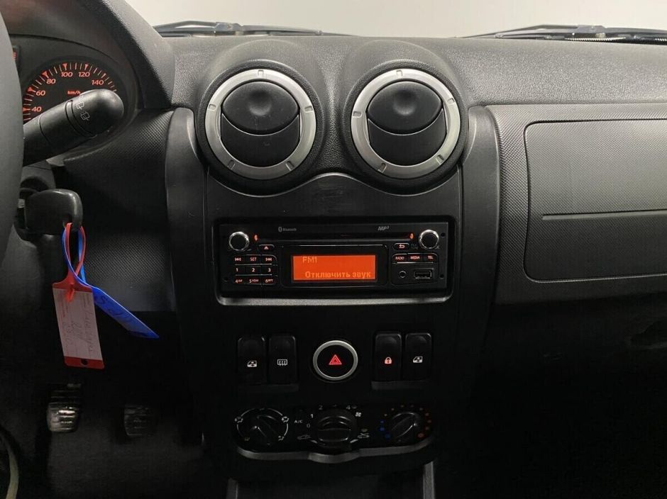 LADA (ВАЗ) Largus 1.6 МКПП, 2018, 62 000 км фото 14