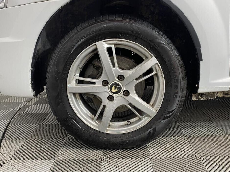 LADA (ВАЗ) Largus 1.6 МКПП, 2018, 62 000 км фото 18