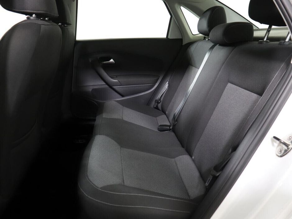 Volkswagen Polo 1.6 АКПП, 2018, 66 000 км фото 10