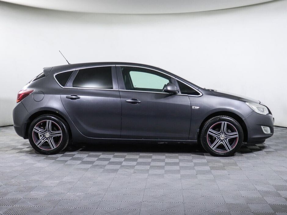 Opel Astra 1.4 АКПП, 2012, 146 000 км фото 4