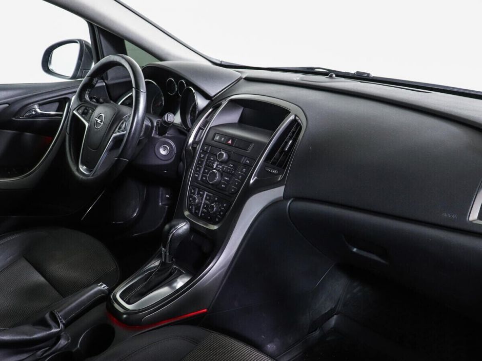 Opel Astra 1.4 АКПП, 2012, 146 000 км фото 9