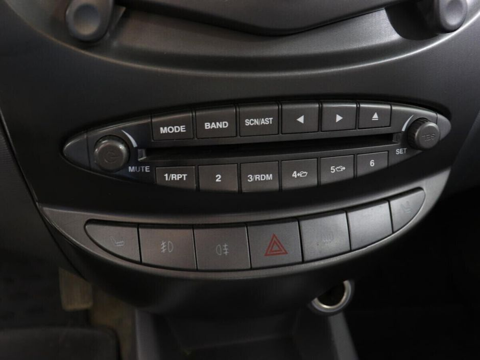 Chery IndiS (S18D) 1.3 МКПП, 2012, 140 000 км фото 15