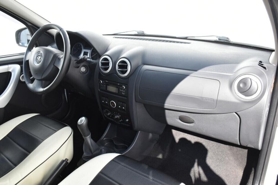 LADA (ВАЗ) Largus 1.6 МКПП, 2014, 111 000 км фото 9