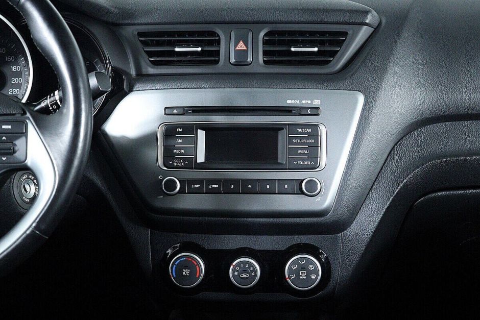 Kia Rio 1.6 АКПП, 2016, 87 000 км фото 14