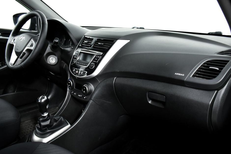 Hyundai Solaris 1.6 МКПП, 2014, 112 000 км фото 9