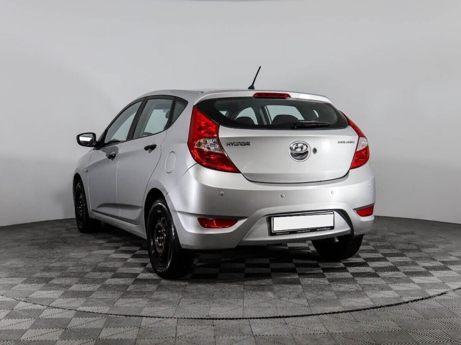 Hyundai Solaris 1.4 АКПП, 2012, 144 000 км фото 7