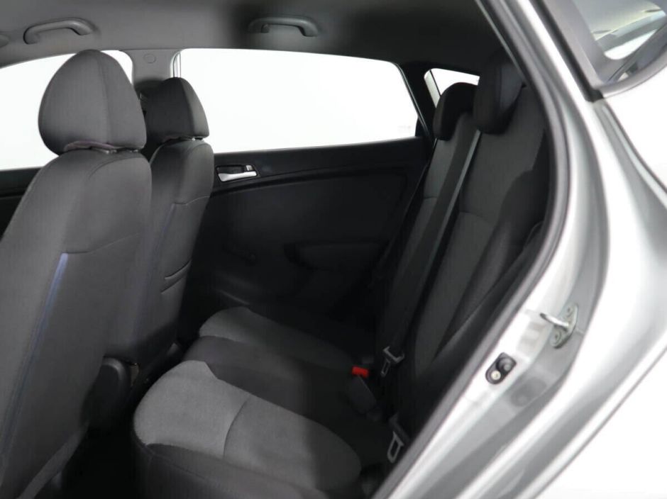 Hyundai Solaris 1.4 АКПП, 2012, 144 000 км фото 10