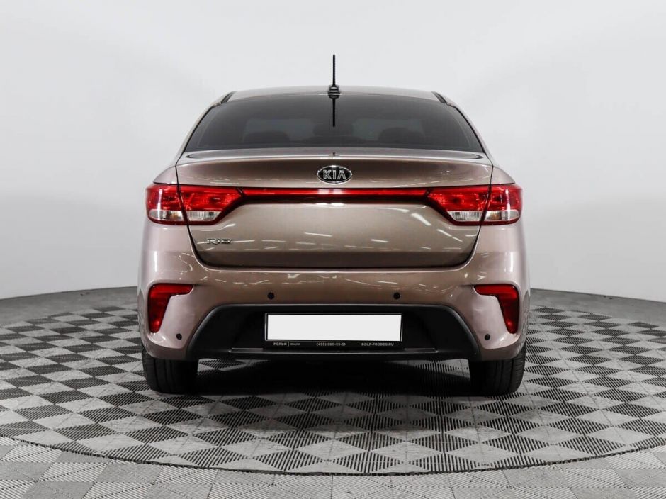 Kia Rio 1.6 АКПП, 2018, 71 000 км фото 6