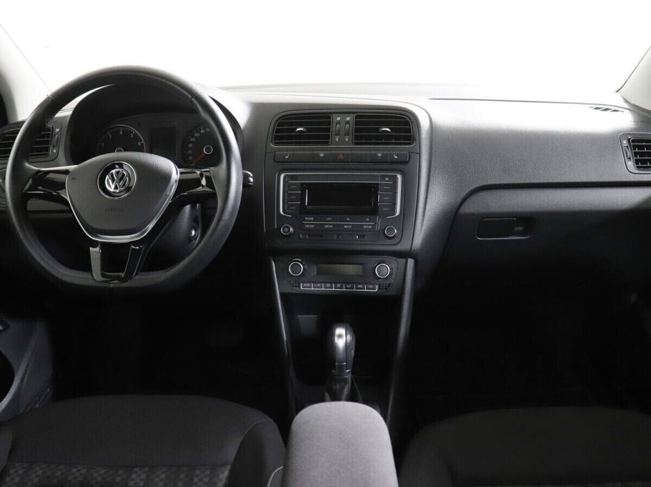 Volkswagen Polo 1.6 АКПП, 2018, 70 000 км фото 12