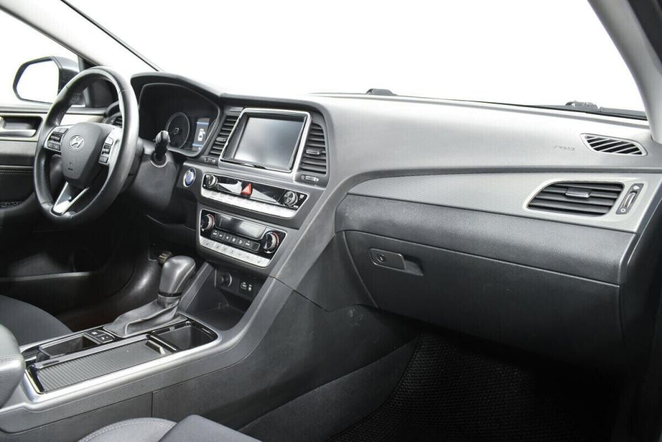 Hyundai Sonata 2.4 АКПП, 2017, 77 000 км фото 7