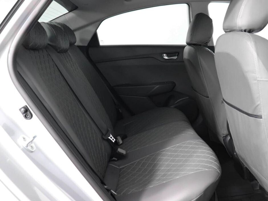 Hyundai Solaris 1.6 АКПП, 2021, 23 000 км фото 11