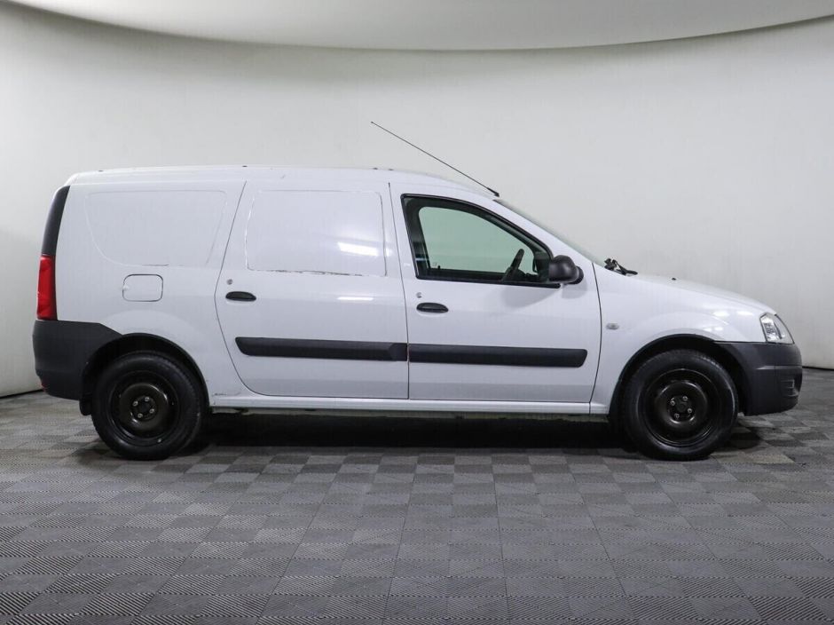 LADA (ВАЗ) Largus 1.6 МКПП, 2018, 61 000 км фото 4