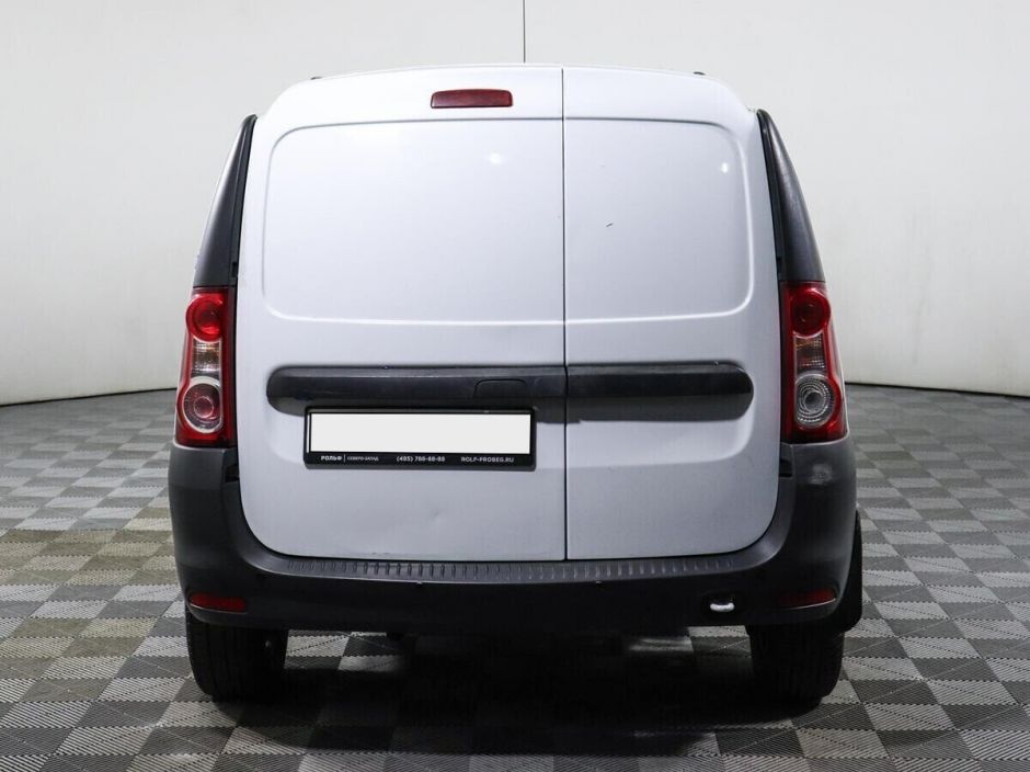 LADA (ВАЗ) Largus 1.6 МКПП, 2018, 61 000 км фото 6