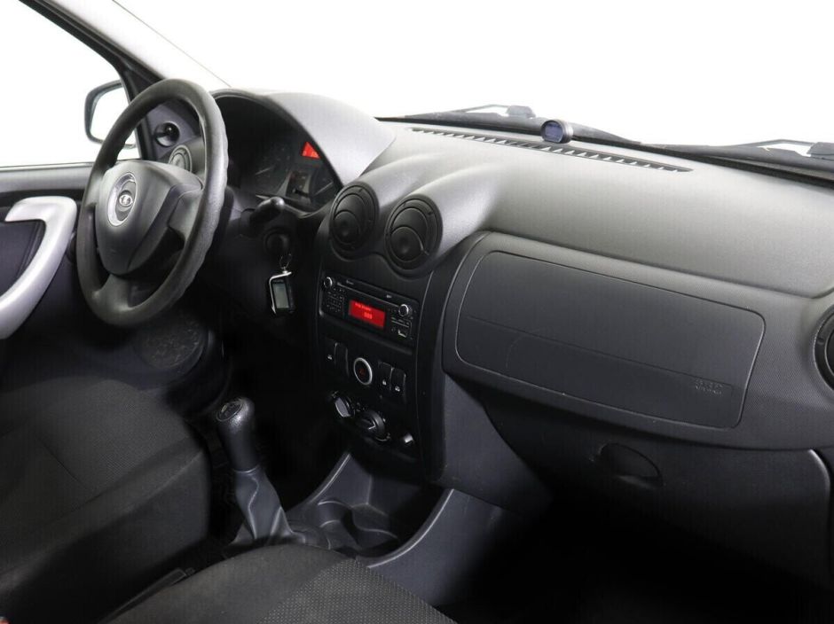 LADA (ВАЗ) Largus 1.6 МКПП, 2018, 61 000 км фото 9