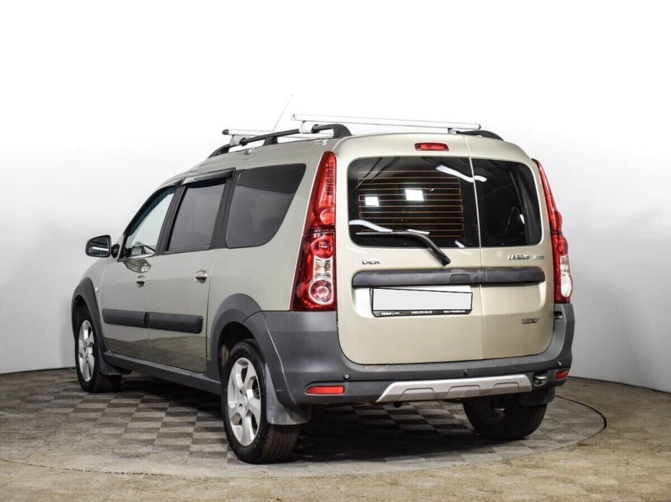 LADA (ВАЗ) Largus 1.6 МКПП, 2016, 84 000 км фото 7