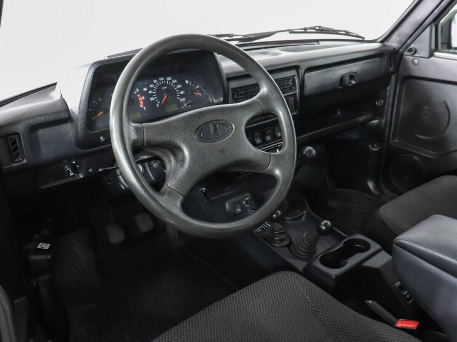 LADA (ВАЗ) 2121 (4x4) 1.7 МКПП, 2017, 73 000 км фото 9