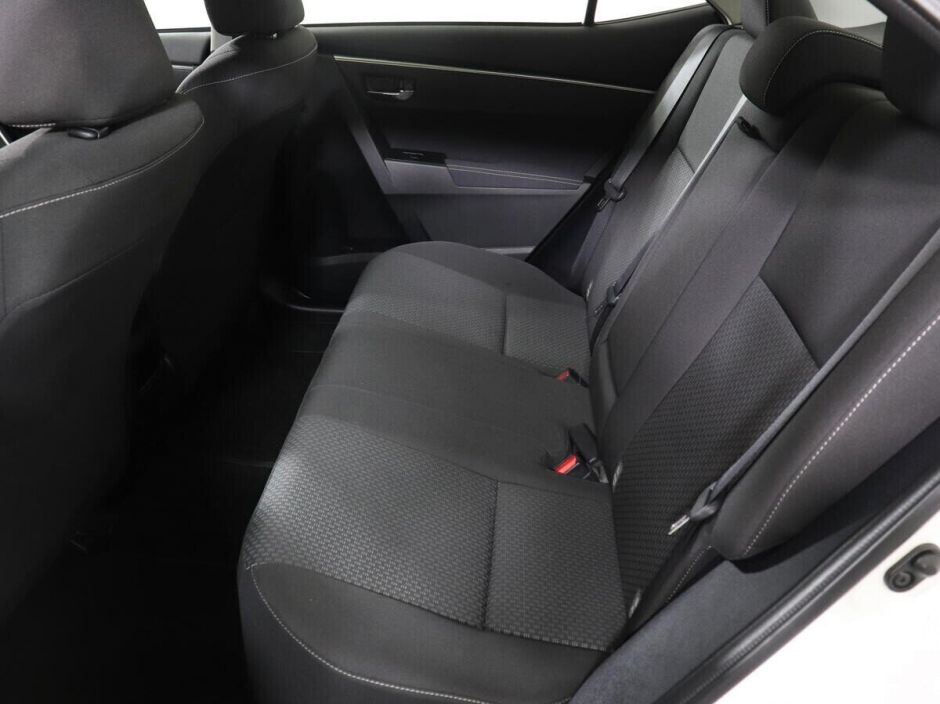 Toyota Corolla 1.6 CVT, 2015, 95 000 км фото 10