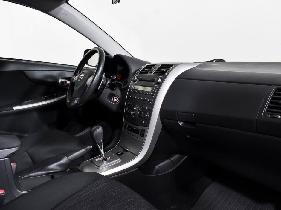 Toyota Corolla 1.6 РКПП, 2008, 193 000 км фото 11