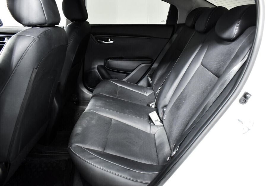 Kia Rio 1.6 АКПП, 2019, 56 000 км фото 12