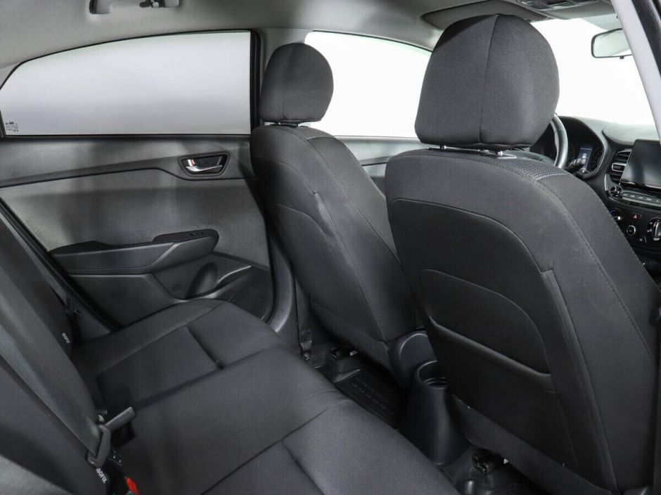 Hyundai Solaris 1.6 АКПП, 2020, 49 000 км фото 4