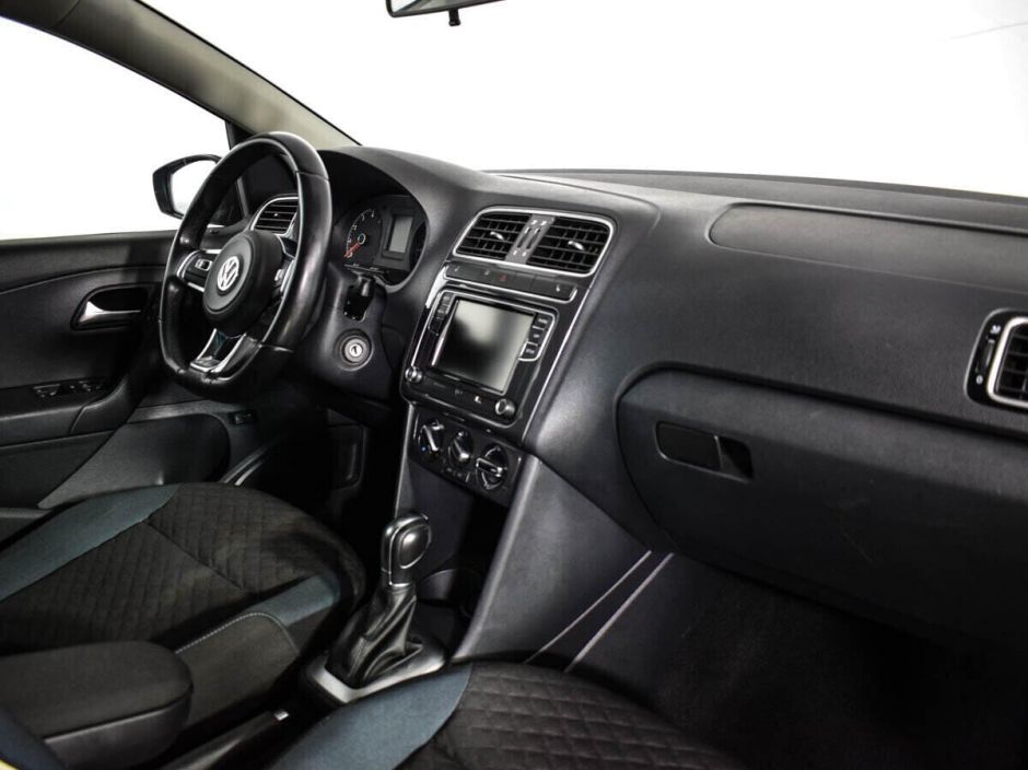 Volkswagen Polo 1.6 АКПП, 2019, 58 000 км фото 9