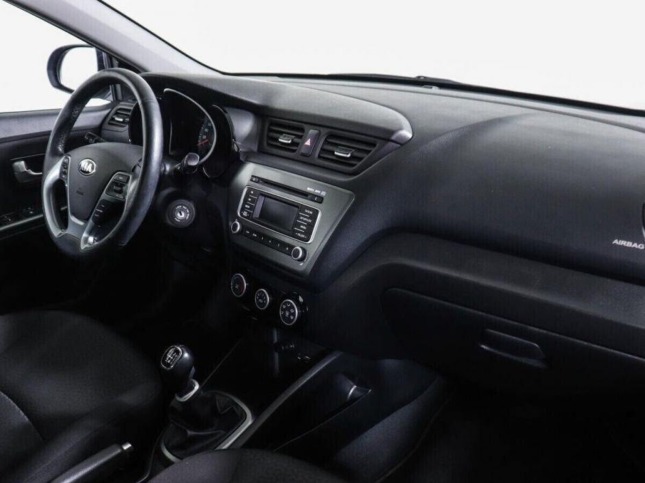 Kia Rio 1.6 МКПП, 2017, 77 000 км фото 9