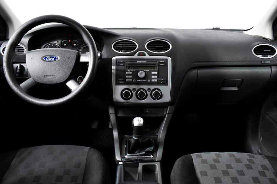 Ford Focus 1.4 МКПП, 2006, 204 000 км фото 11