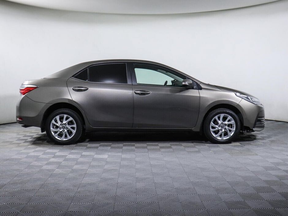 Toyota Corolla 1.6 CVT, 2016, 89 000 км фото 4