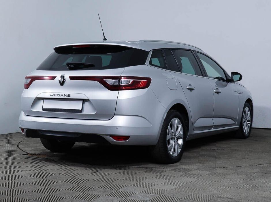 Renault Megane 1.5 МКПП, 2018, 64 000 км фото 3