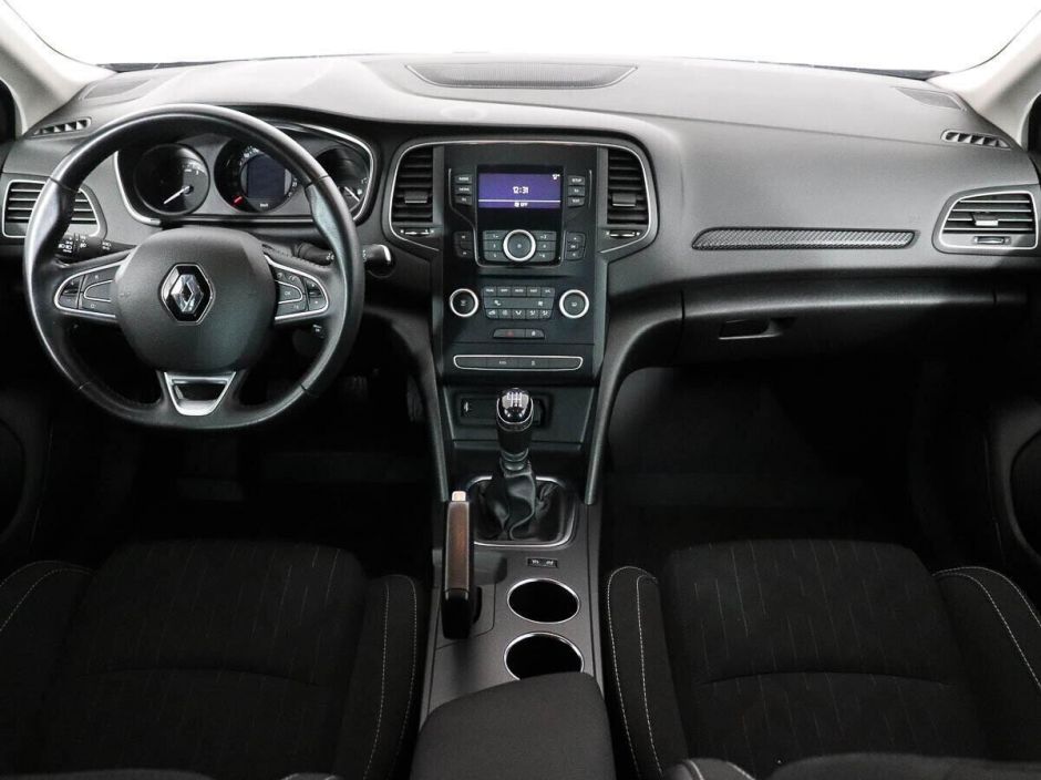 Renault Megane 1.5 МКПП, 2018, 64 000 км фото 5