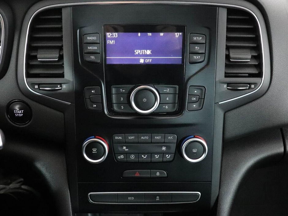 Renault Megane 1.5 МКПП, 2018, 64 000 км фото 7