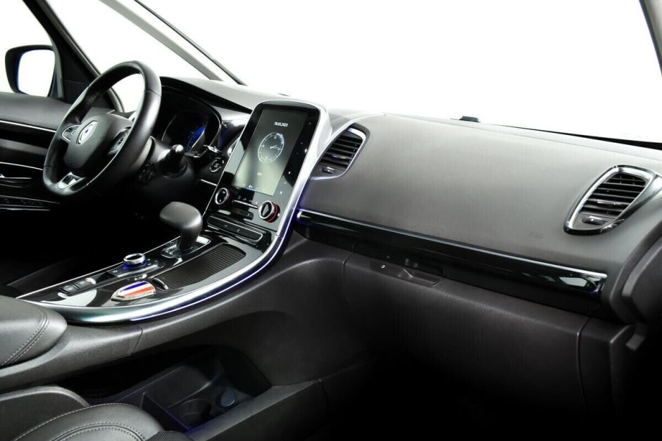 Renault Espace 1.6 РКПП, 2018, 68 000 км фото 9