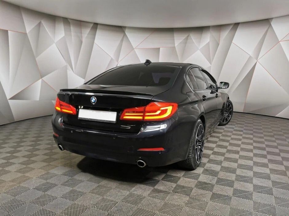 BMW 5 серии 2.0 АКПП, 2019, 62 000 км фото 2