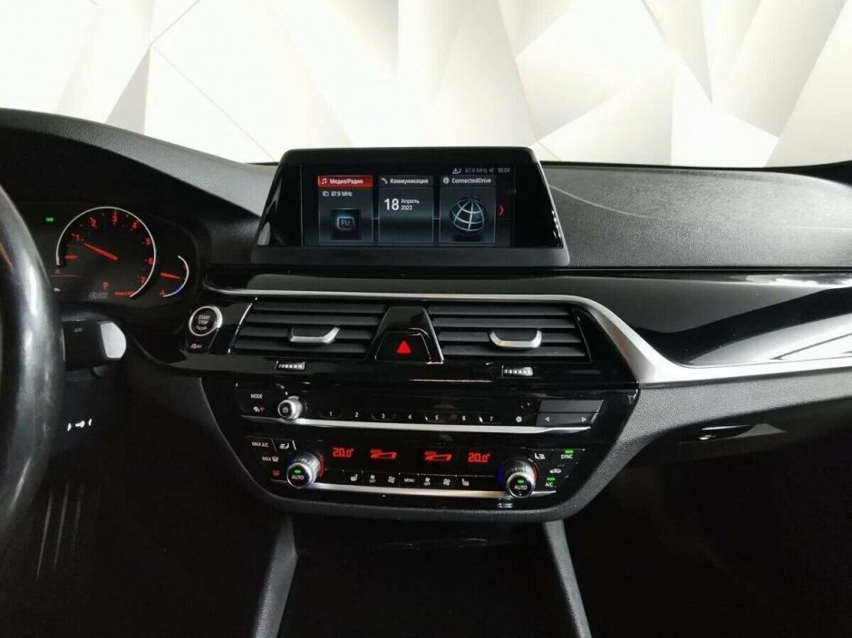 BMW 5 серии 2.0 АКПП, 2019, 62 000 км фото 9