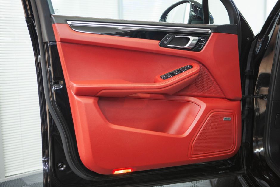 Porsche Macan 3.0 РКПП, 2018, 61 742 км фото 10