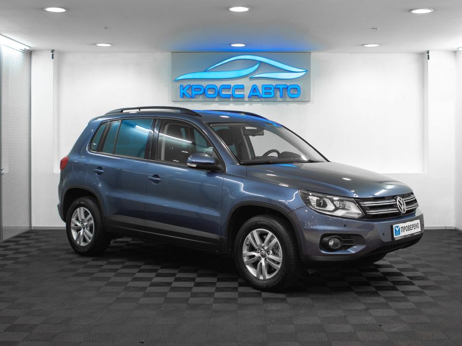 Volkswagen Tiguan 2.0 АКПП, 2011, 124 258 км фото 3