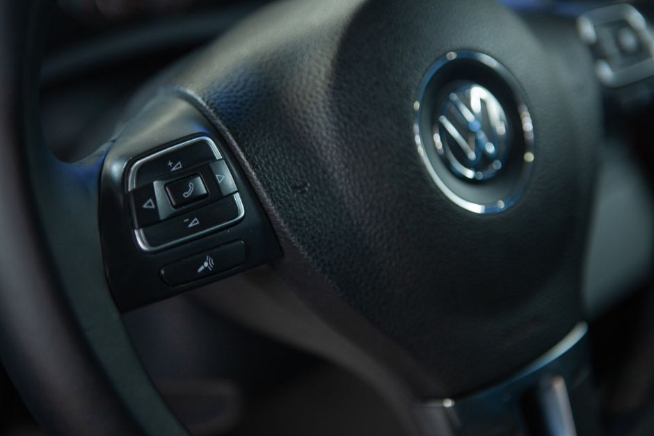 Volkswagen Tiguan 2.0 АКПП, 2011, 124 258 км фото 9