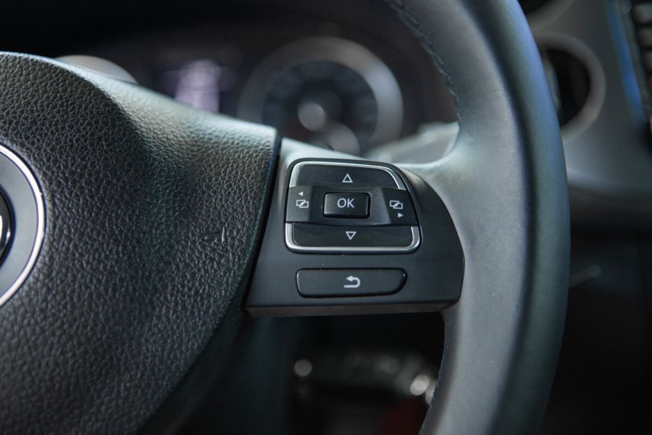 Volkswagen Tiguan 2.0 АКПП, 2011, 124 258 км фото 10