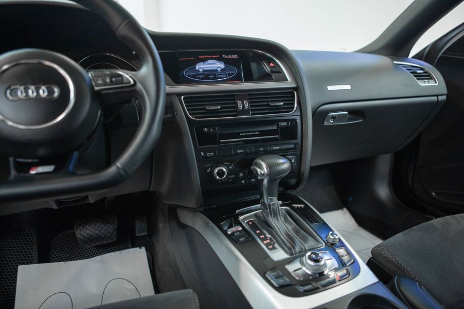 Audi A5 2.0 РКПП, 2011, 164 980 км фото 7