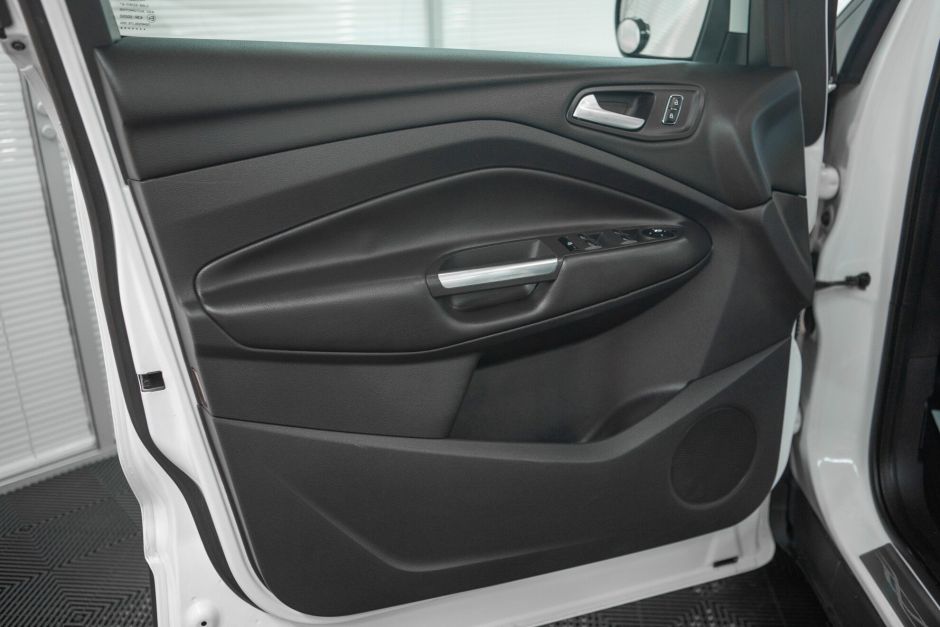 Ford Kuga 1.6 АКПП, 2014, 136 000 км фото 16