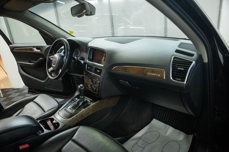 Audi Q5 2.0 РКПП, 2011, 143 653 км фото 15