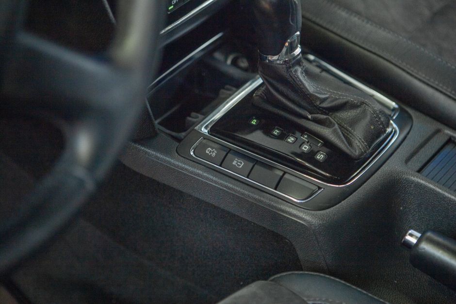 Skoda Superb 1.8 РКПП, 2015, 153 249 км фото 17