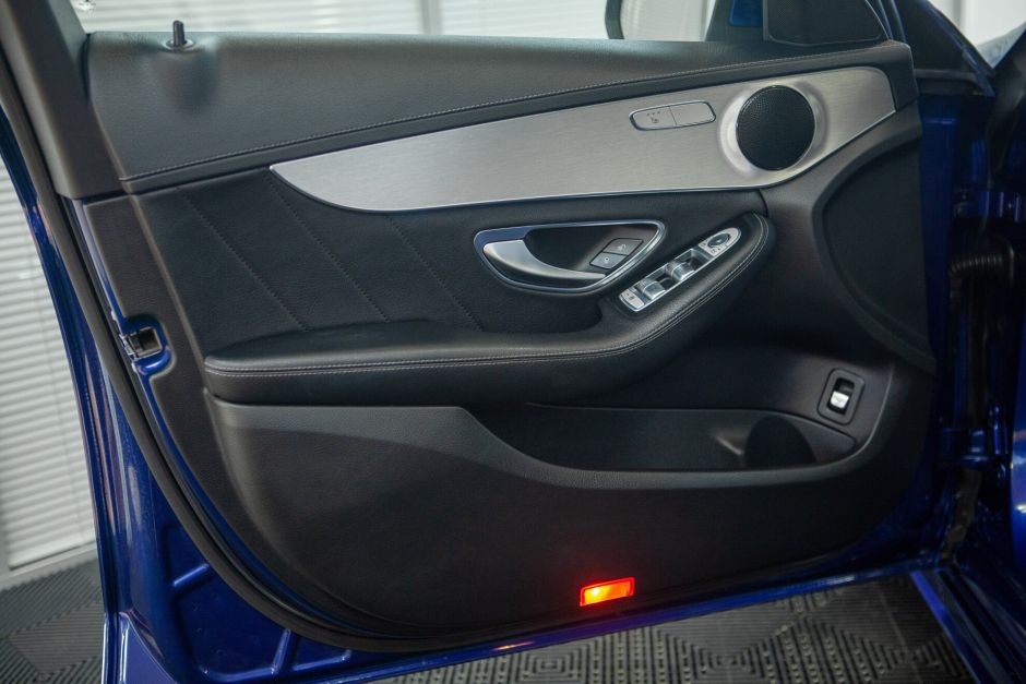 Mercedes-Benz C-Класс 2.0 АКПП, 2015, 123 098 км фото 16