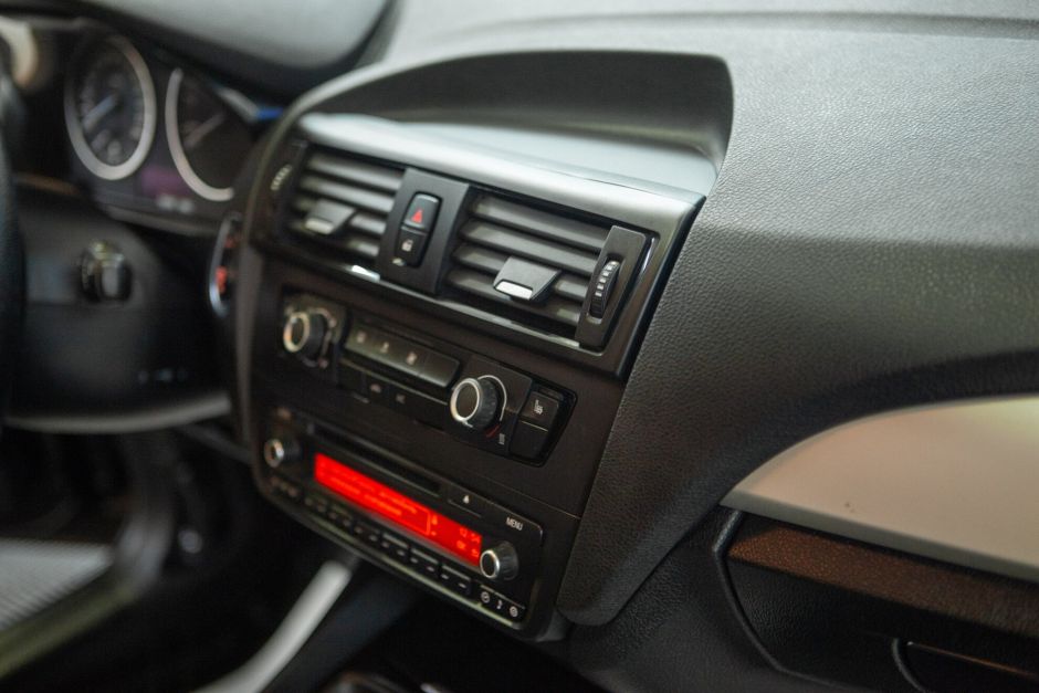 BMW 1 серии 1.6 АКПП, 2013, 136 095 км фото 5