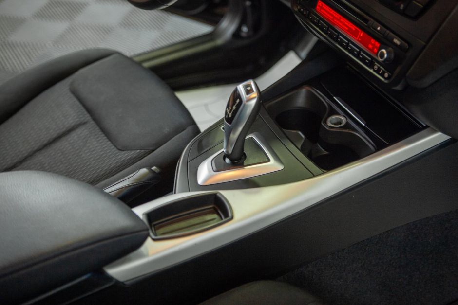 BMW 1 серии 1.6 АКПП, 2013, 136 095 км фото 6