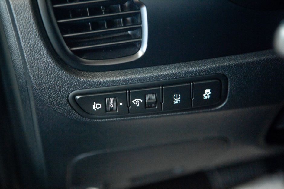 Kia Rio 1.6 АКПП, 2019, 67 258 км фото 10