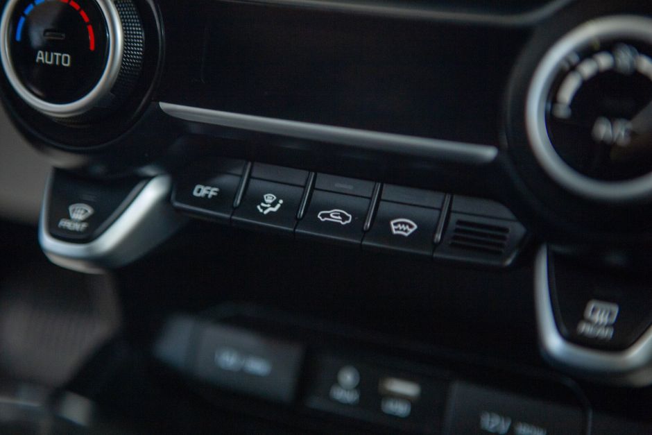 Kia Rio 1.6 АКПП, 2019, 67 258 км фото 16