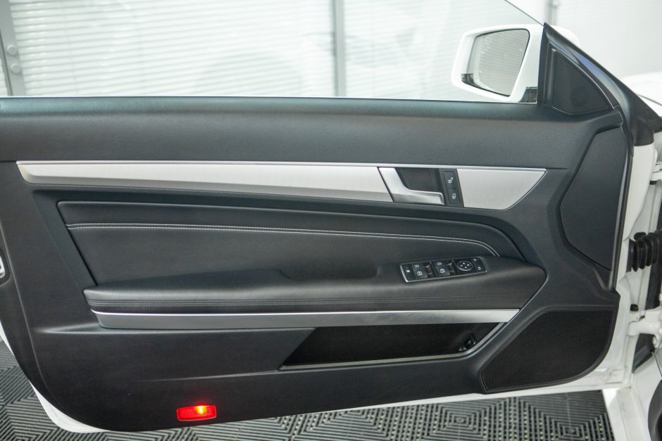 Mercedes-Benz E-Класс 2.0 АКПП, 2014, 120 353 км фото 11